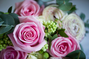 Image of a bride's bouquet of flowers taken by Natasha Hirst